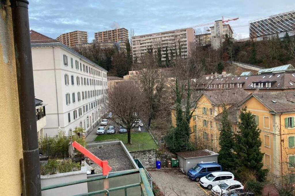 Joli 2 Pieces Dernier Etage, Lausanne Centre المظهر الخارجي الصورة